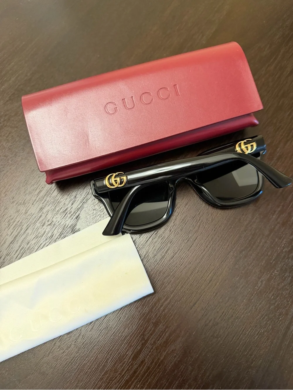 Gucci Black Cat-Eye Women's Sunglasses with Red Logo Case